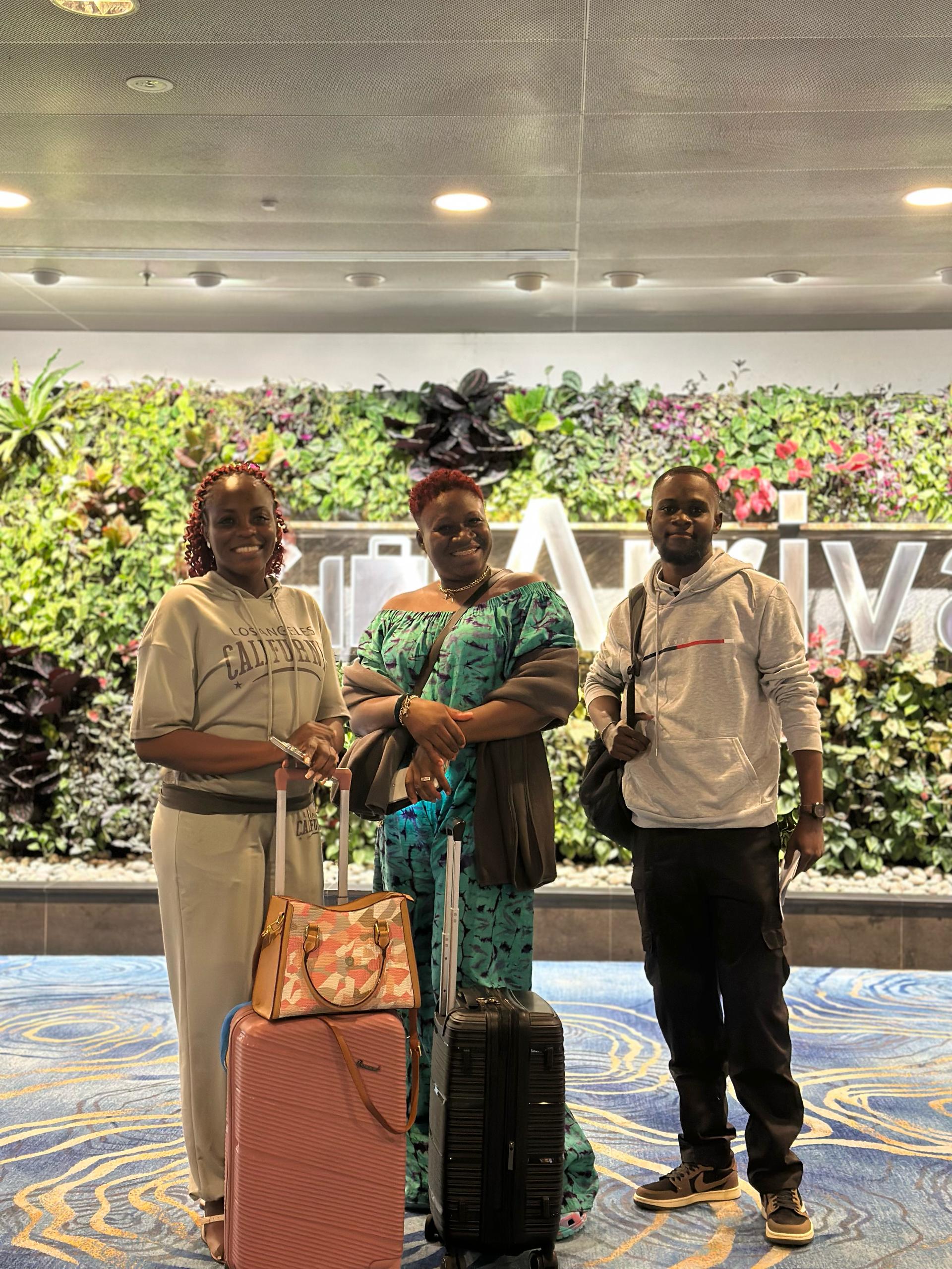 WhatsApp Image 2025-04-20 at 16.10.16 (2) (1)